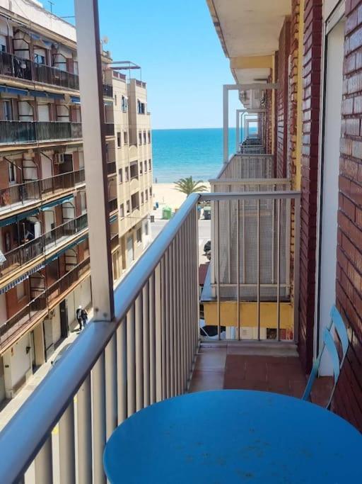Lovely Three-Bedroom Apartment In Puerto De Sagunt Sagunto 外观 照片